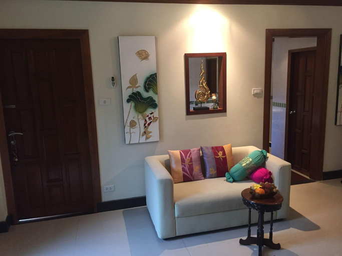 Public Area 3, Baan Wanicha B&B Resort, Phuket Island