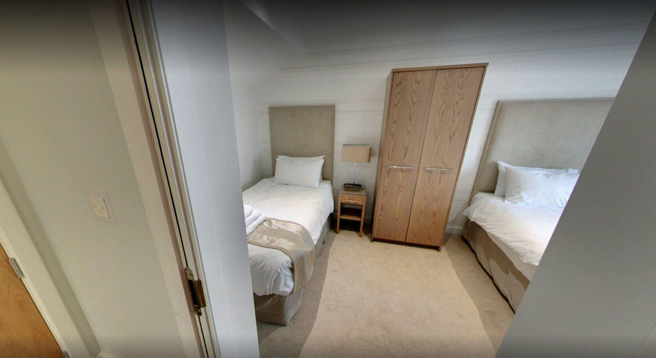 Bedroom 3, McCafferty's Guesthouse, London