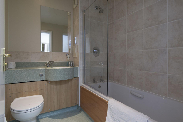 Bathroom 4, Owl, Hambleton by Marston's Inns, North Yorkshire