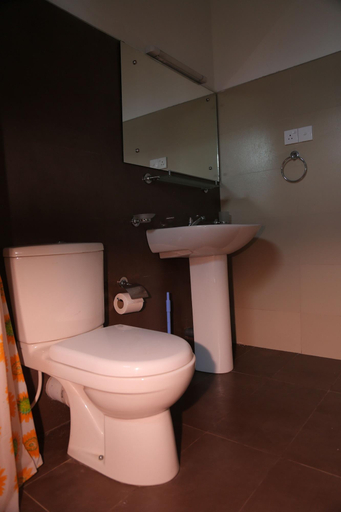 Bathroom 4, Osanda Guest, Bentota