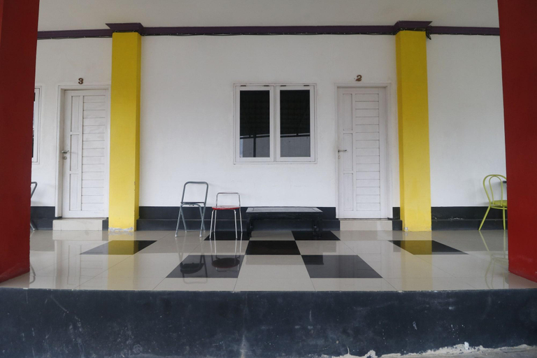 Public Area 2, RedDoorz Syariah near BSCC DOME, Balikpapan