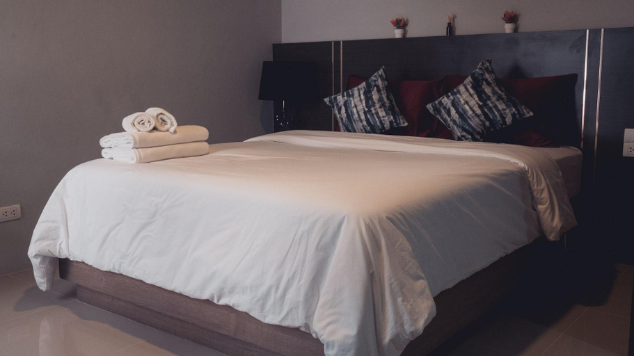 Bedroom 28
