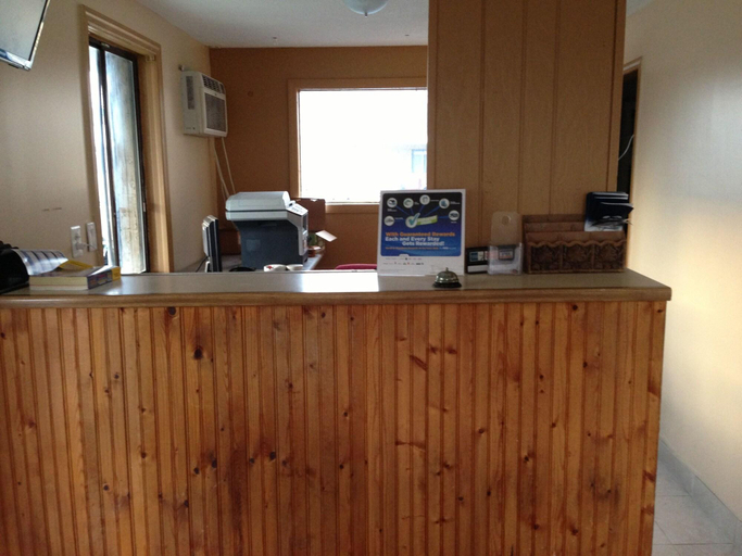 Public Area 2, Atlantic Inn, Ocean