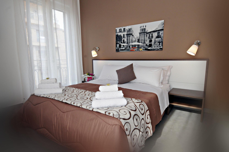 Bedroom 3, B&B Le Porte Del Centro - 19082053C100164, Palermo