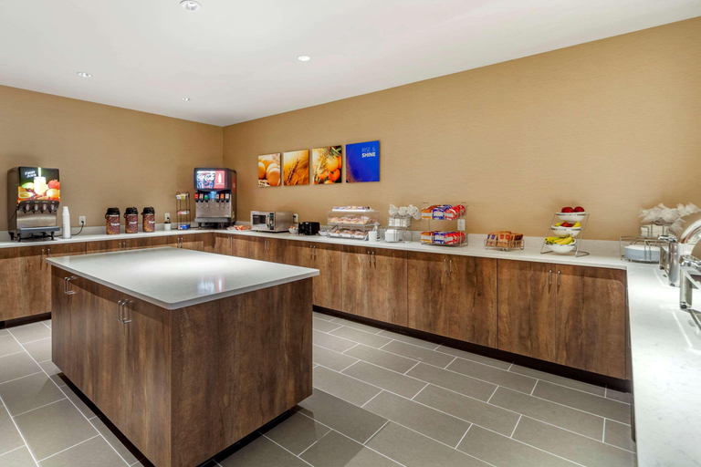 Public Area 2, Comfort Suites Grand Island South, Hall