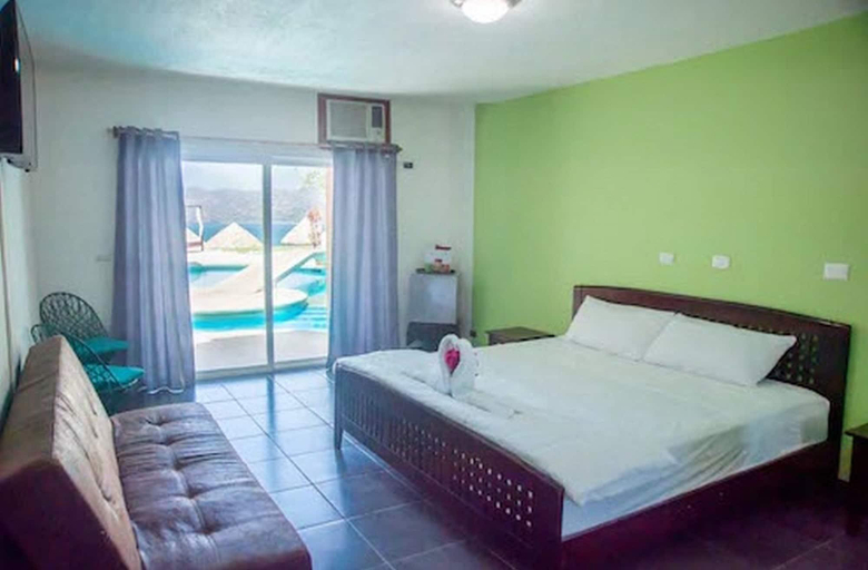 Bedroom 3, Paradise Flamingo Beach Hotel, Santa Cruz