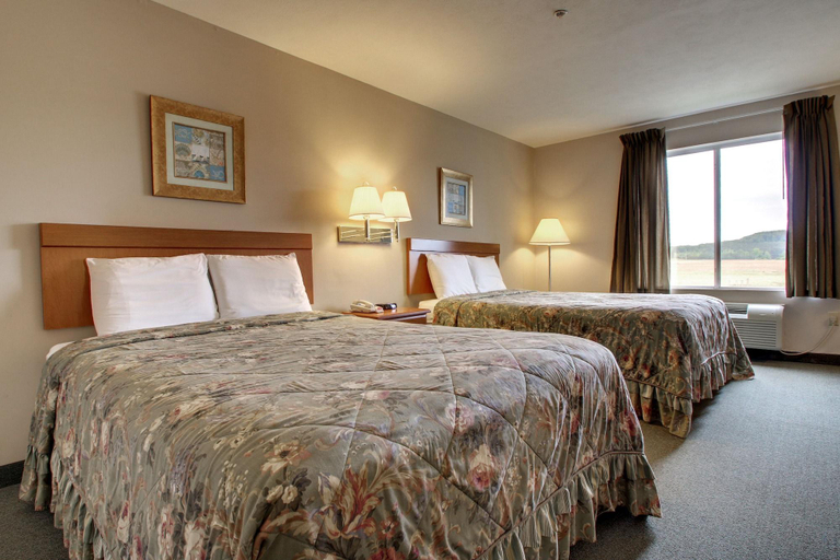 Bedroom 2, Key West Inn - Hamilton, Marion