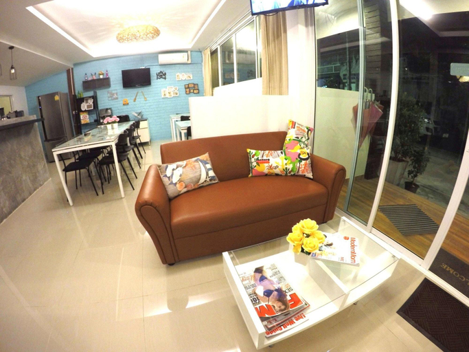 Others 5, At We Patong hostel, Pulau Phuket