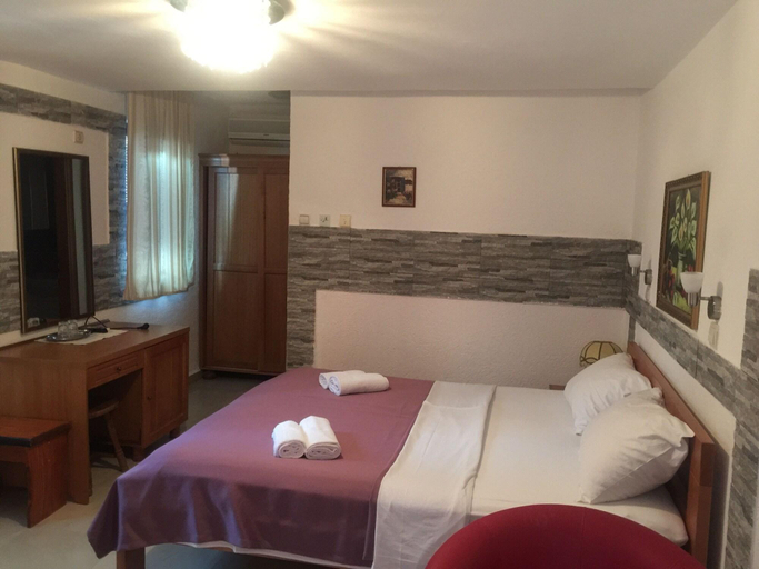 Bedroom 3, Hotel Kuc