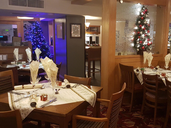 Public Area, The Fountain Inn, Swansea