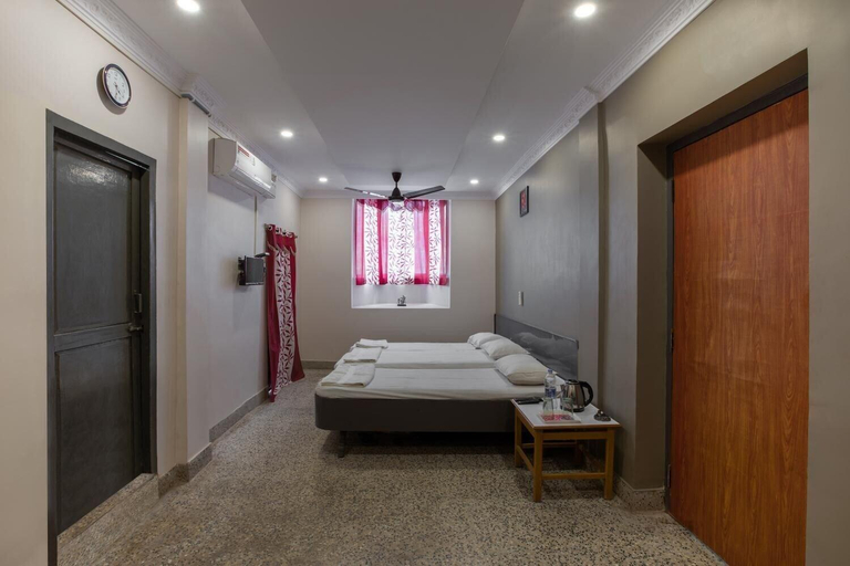 Public Area 3, Hotel AKMG, Dindigul