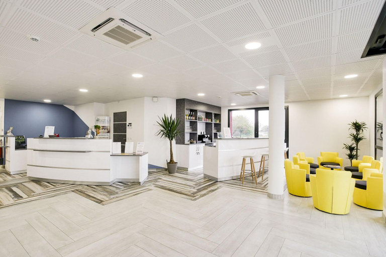 Public Area 3, Brit Hotel Confort Loches, Indre-et-Loire