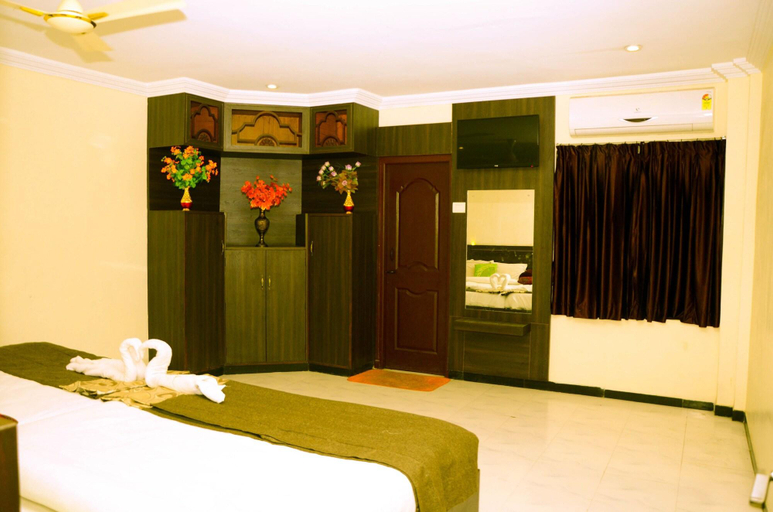 Public Area 3, Hotel Gowtham, Coimbatore