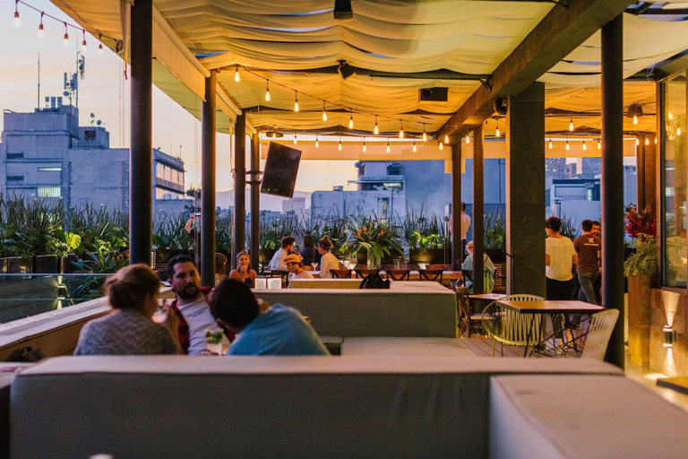 Food & Drinks