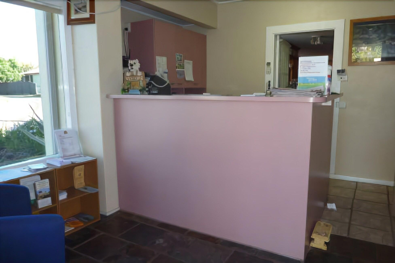 Public Area, Red Chief Motel, Gunnedah