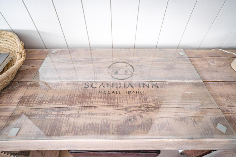 Others 4, The Scandia Inn, Valley