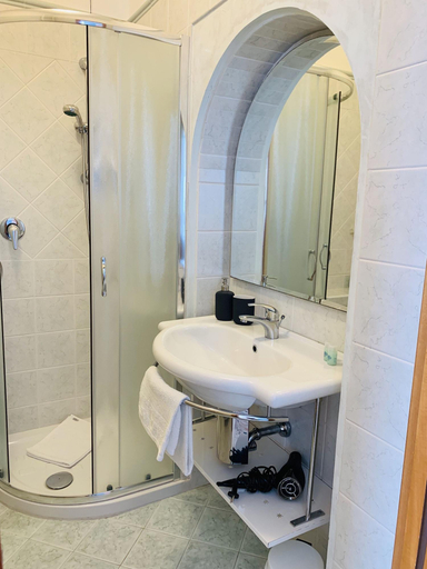 Bathroom 5, Villa Ai Colli, Brescia