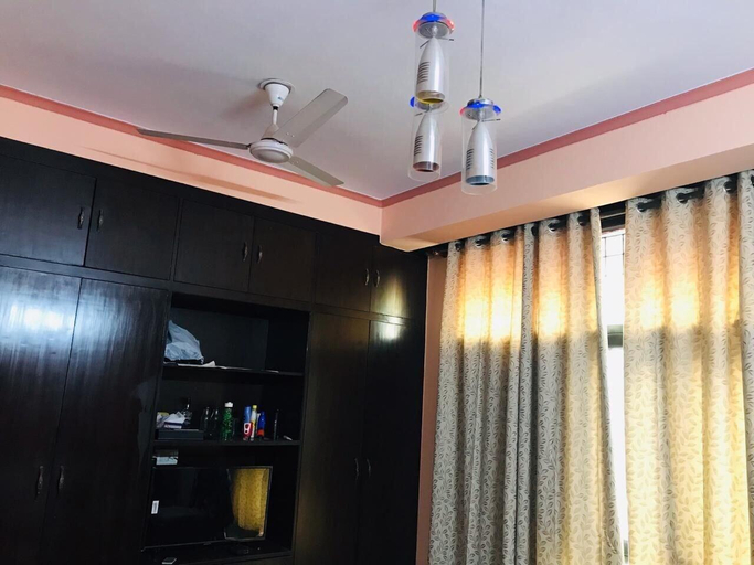 Public Area 3, Grand Divine, Gautam Buddha Nagar