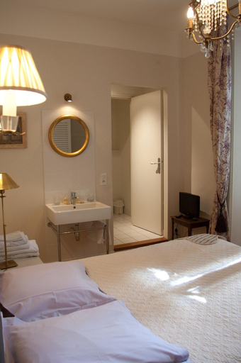 Bathroom 5, Chambres d'hotes Les Pratges, Lot