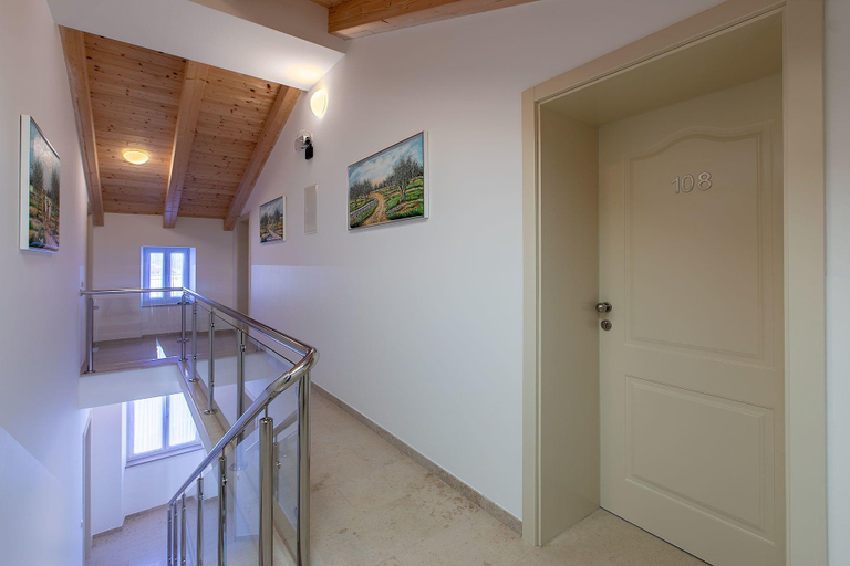 Public Area 2, B&B L.D, Pula