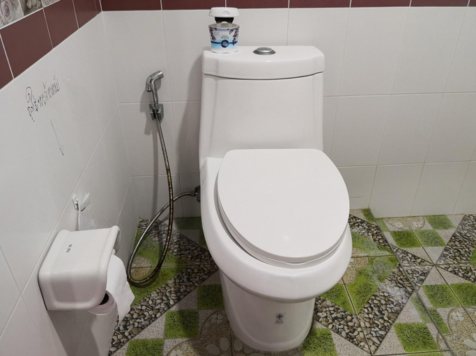 Bathroom 5, The Jum Resort, Si Thep
