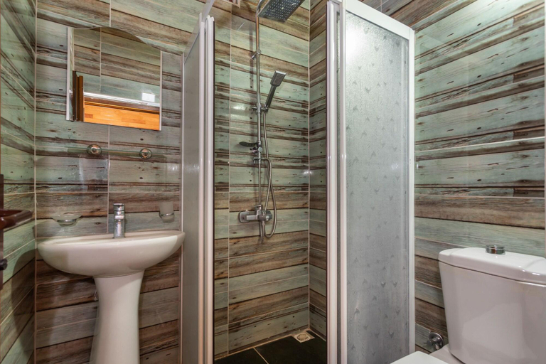 Bathroom 5, Çıralı Likya Yanartaş Bungalow, Kemer