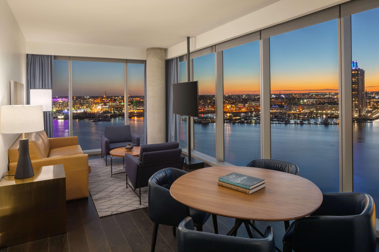 Bedroom 3, Canopy by Hilton Baltimore Harbor Point, Baltimore