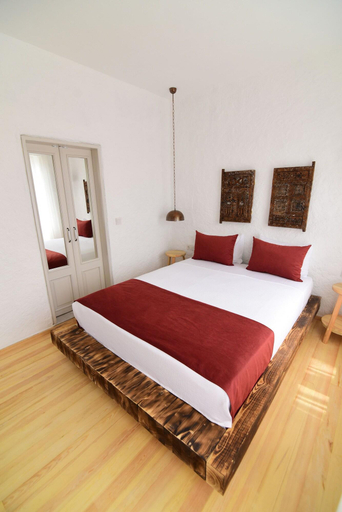 Bedroom 4, Kozanogluhan Boutique Hotel, Çeşme