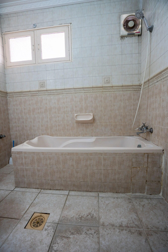 Bathroom 4, Stonetown View Hotel, Mjini