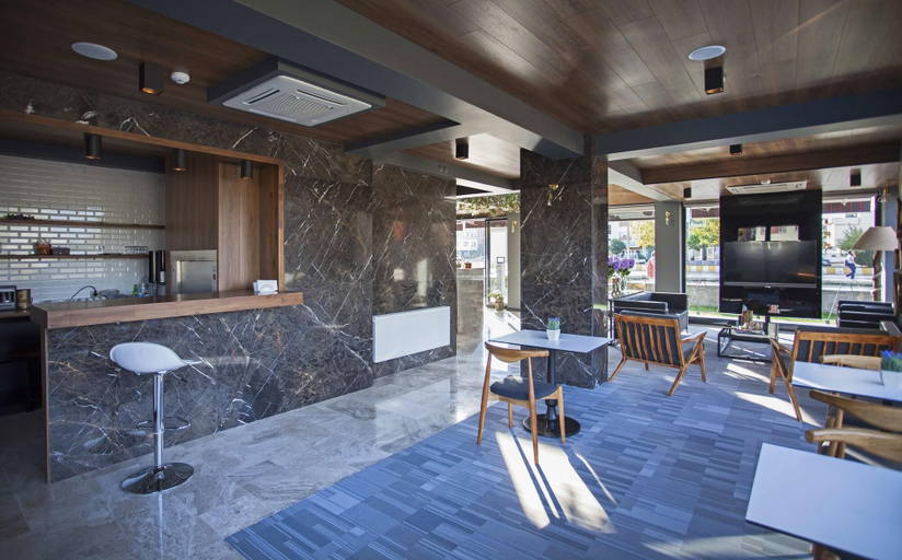 Public Area 2, Hotel Cura, Merkez