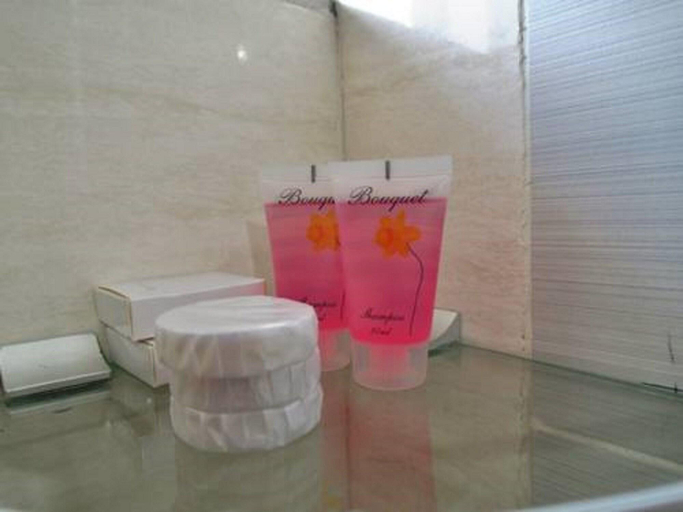 Bathroom 5, Classic Kinabalu Hotel, Kota Kinabalu