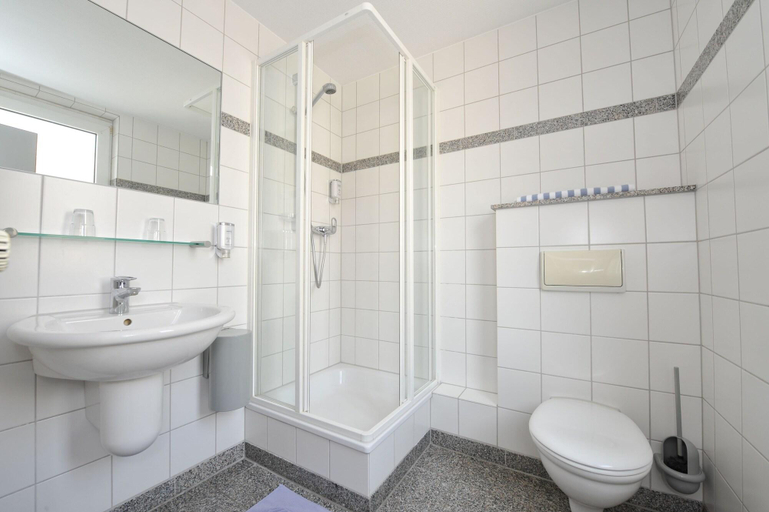 Bathroom 4, Insel Hotel, Köln