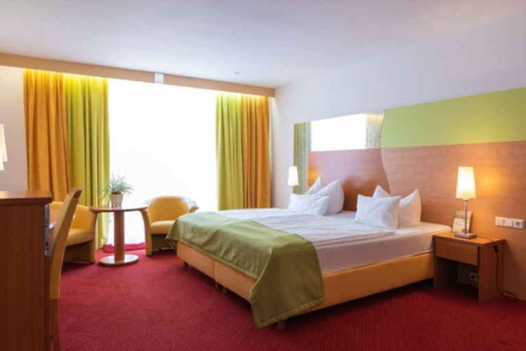 Bedroom 3, Central Boutique Hotel, Main-Tauber-Kreis
