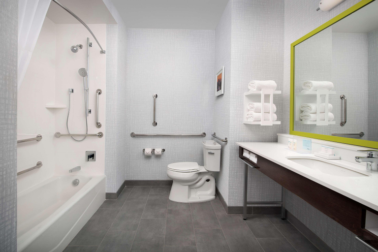 Bathroom 4, Hampton Inn And Suites Hilton Lexington Columbia, Lexington