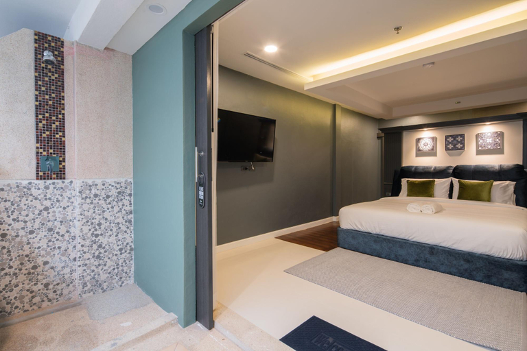 Bedroom 3, Sea Room's at Patong, Phuket Island