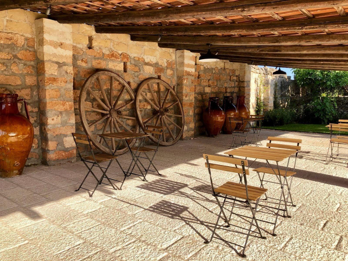 Public Area 2, Masseria Li Reni, Taranto