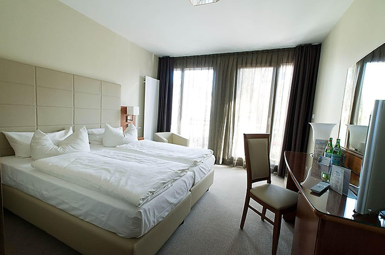 Bedroom 2, Hotel Am Blauen Wunder, Dresden