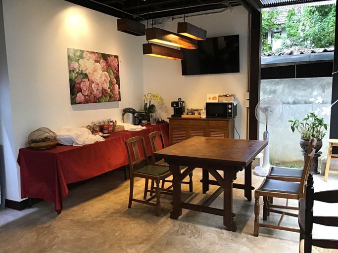 Public Area 2, The Eight Ratvithi House, Muang Chiang Mai