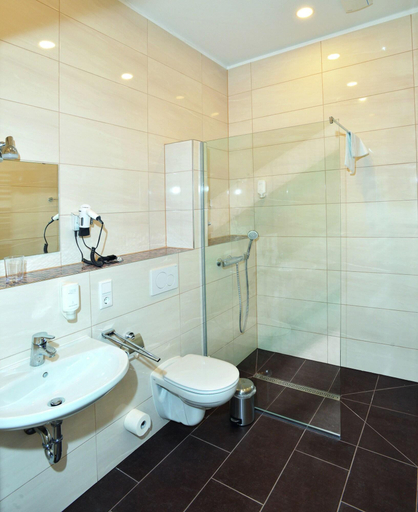 Bathroom 5, Villa Oranien Hotel Restaurant, Rhein-Lahn-Kreis