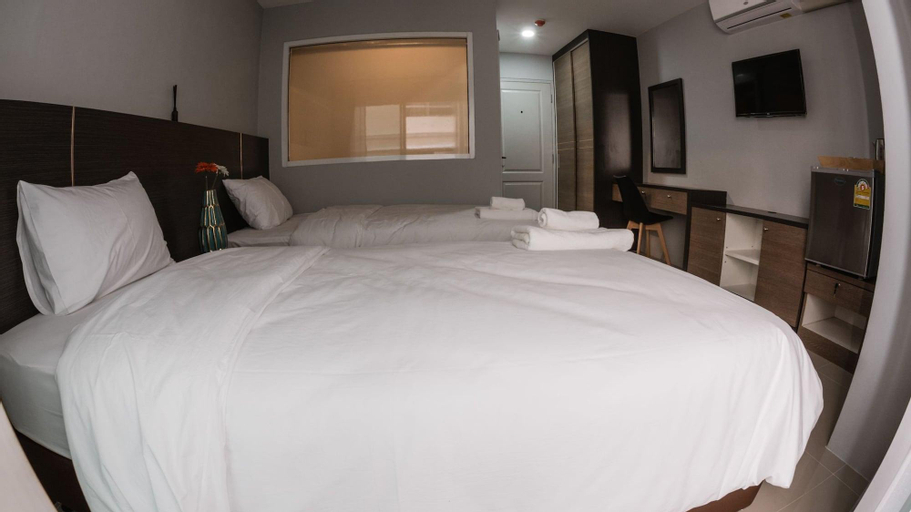 Bedroom 24