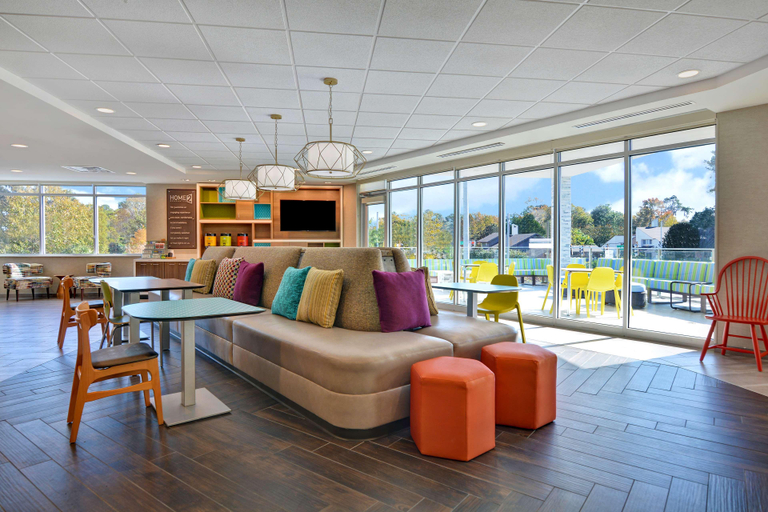 Public Area 2, Home2 Suites by Hilton Savannah Midtown, Chatham