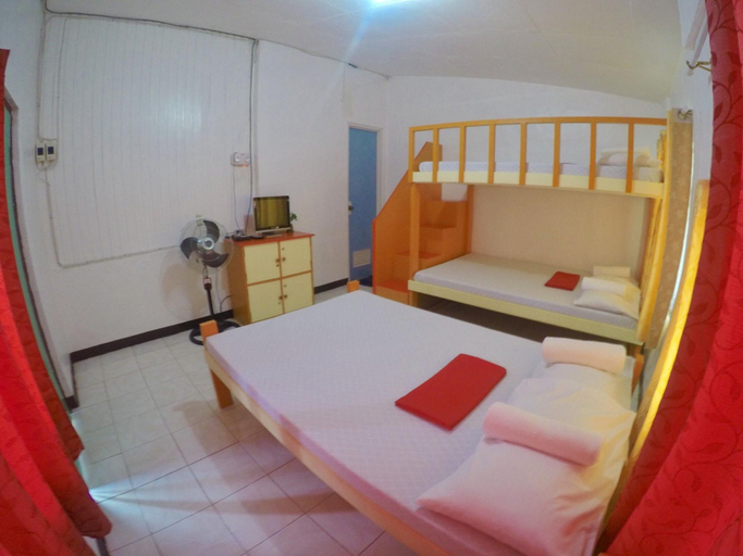 Bedroom 4, The BIGGIES Inn, Oslob