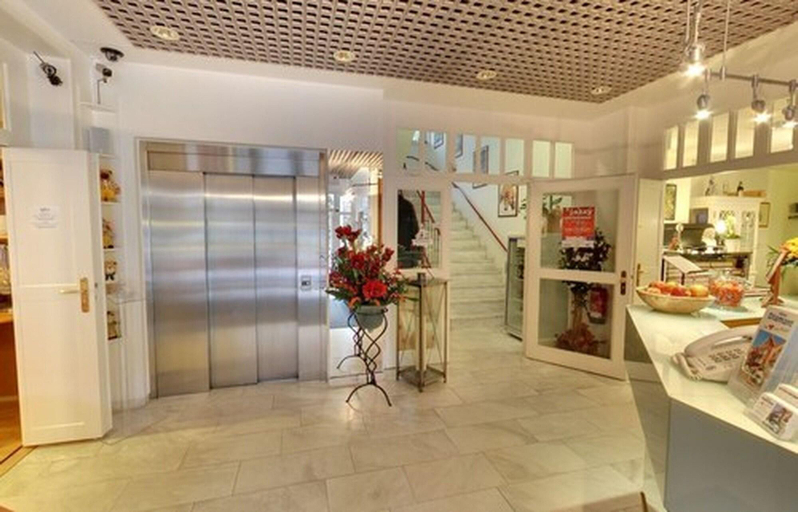 Public Area 2, Hotel Diamant, Pinneberg