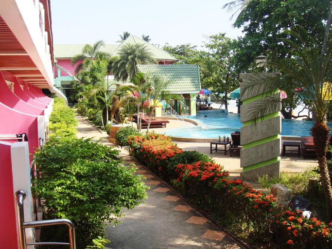 Exterior & Views 2, Cookies Hotel, Koh Chang