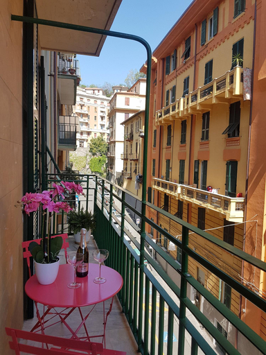 Exterior & Views 2, Cinque Terre Behind, La Spezia