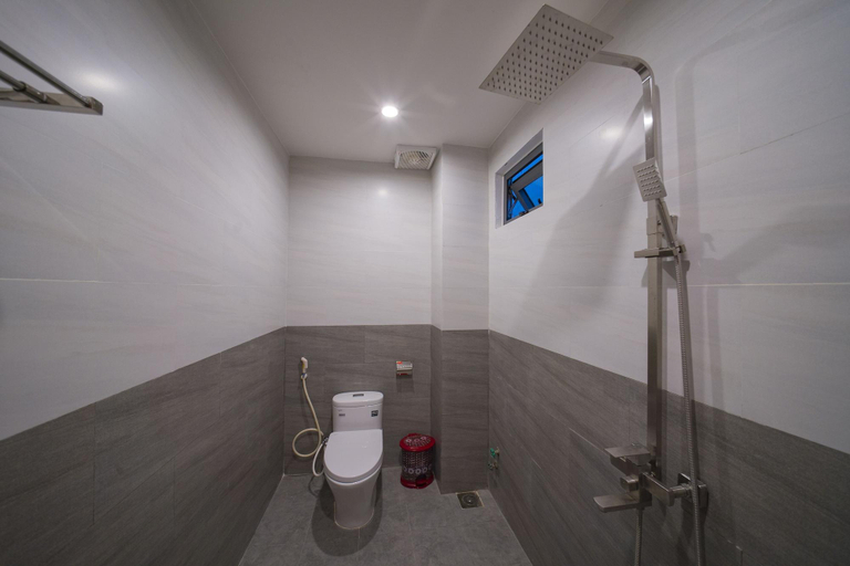 Bathroom 4, An Bang Star Homestay, Da Nang