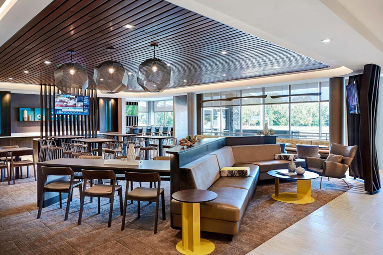 Food & Drinks 5, SpringHill Suites by Marriott Charleston Airport &, Charleston