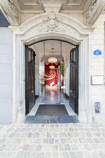 Public Area 5, The Royal Snail, Namur