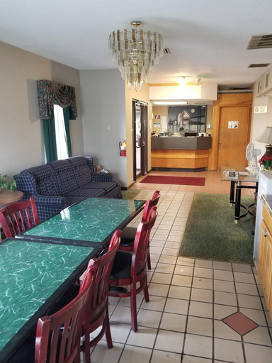 Public Area 2, Fort Wayne Inn, Allen