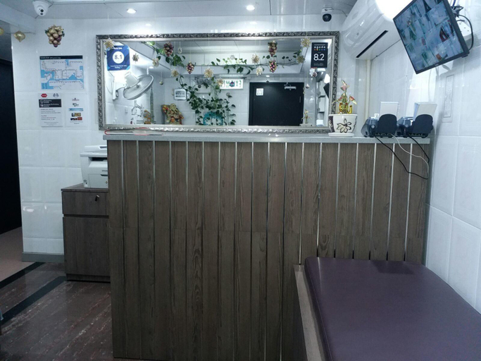 Public Area 2, Tom's Guest House, Kowloon